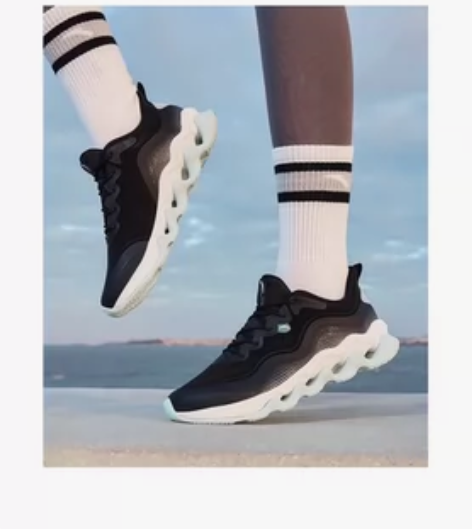 安踏 【柔软柱】跑步鞋女秋冬减震软底轻便休...