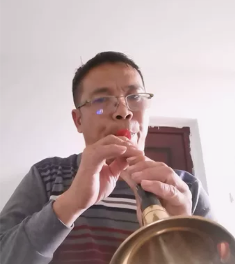 转让精品D调唢呐，一支黑檀木杆加一支老红木...