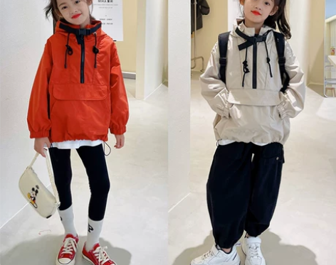 撒银工艺中大男女童套头防风保暖夹克外套冲锋...