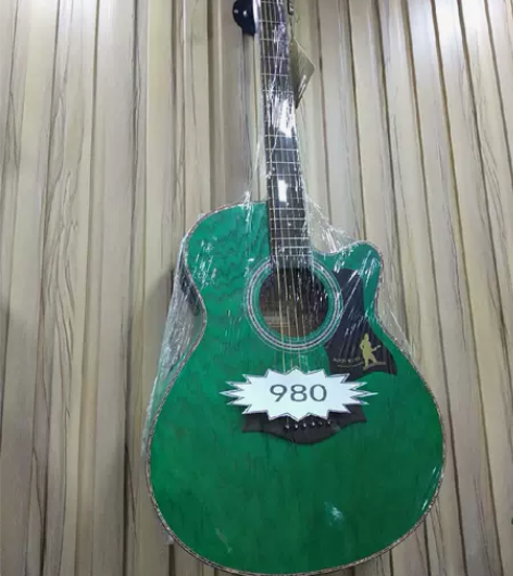 全新 民谣吉他，电箱吉他，原价980元，现...