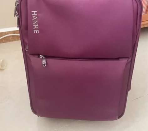 出闲置一套汉客经典款包箱，用过有轻微磨损，...