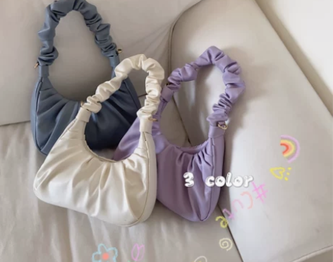 果柠莞尔 腋下包 云朵包 买过来拍照用了一...