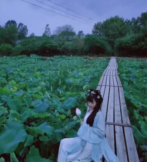 恋霜榴影汉服夏款女原创中国风夏季百褶裙日常...