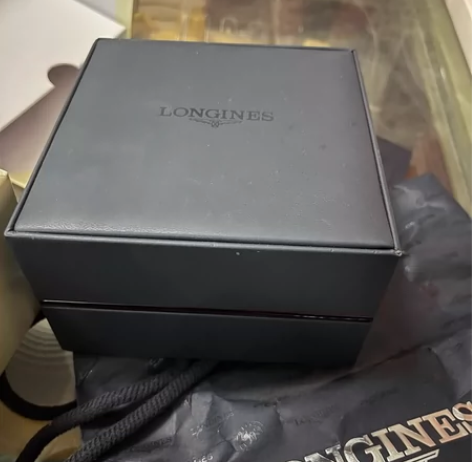 浪琴手表盒 感兴趣的话点“我想要”和我私聊...