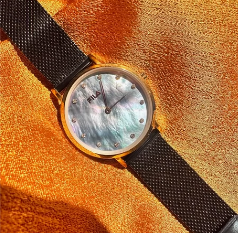 ?FILA斐乐手表 大概8成新陆续戴了3个...