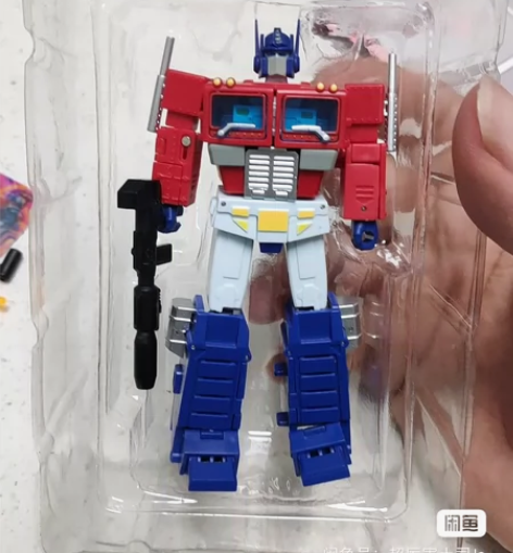 mph 蒙皮猴司令官 小比例擎天柱 9新 ...