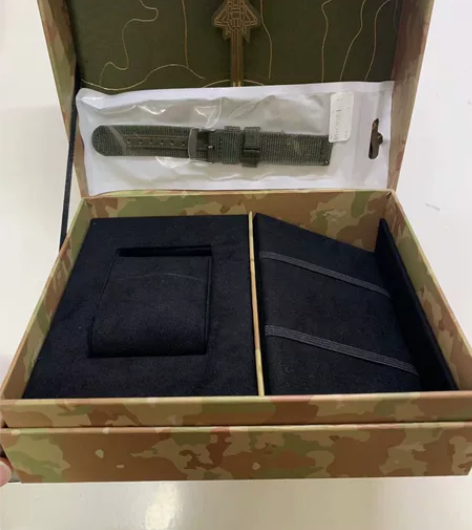 飞亚达专柜 航天系列手表盒子+手提袋 一套...