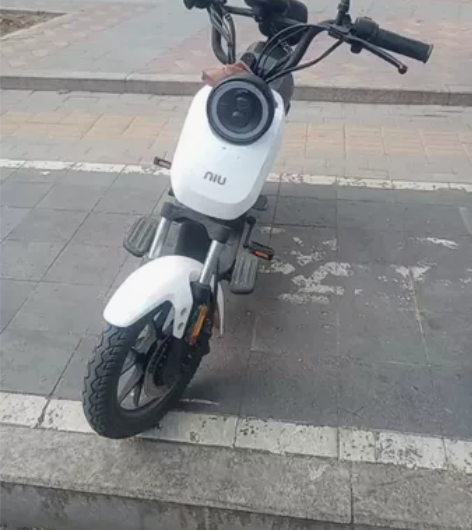 小牛US 感兴趣的话点“我想要”和我私聊吧...