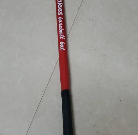 开店必备的短小细棒球棍，太多武器了，所以出...