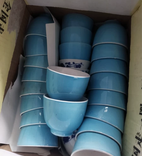 库存老式无把茶碗，全新未使用。因工艺技术不...