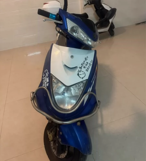 雅马哈讯鹰摩托车一切正常 机头干爽 有力好...