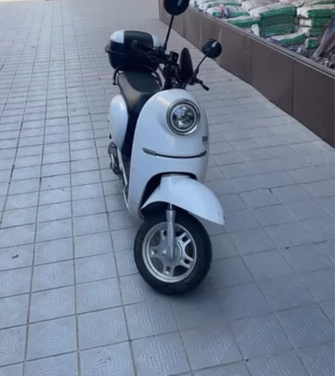 国威电动车 9成新 感兴趣的话点“我想要”...