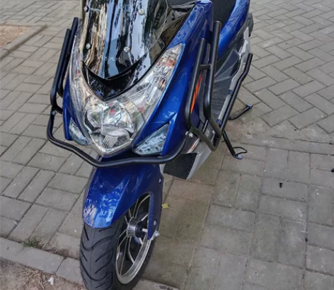 踏板摩托车，150电喷 感兴趣的话点“我想...