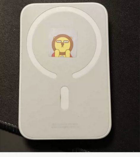 倍思 20w MagSafe 无线充电宝，...