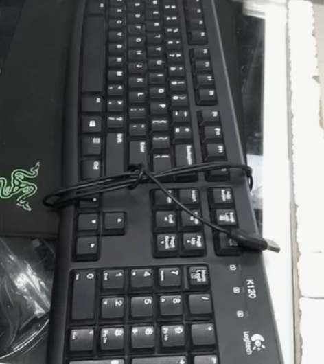 二手罗技k120键盘正常使用usB口需要的...