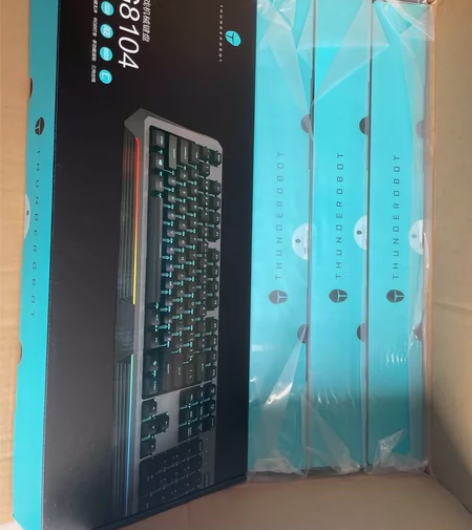 雷神KG8104游戏机械键盘电竞专用104...