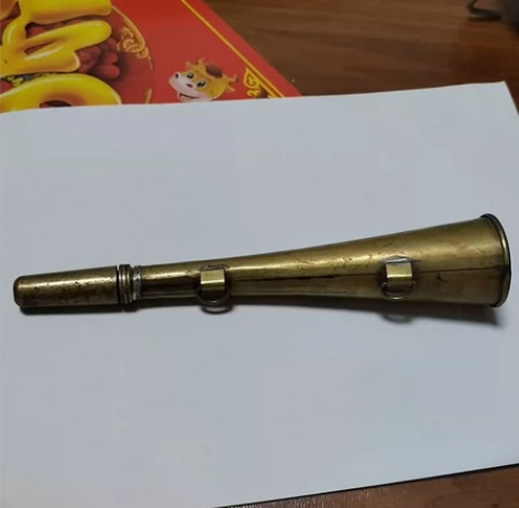 铜号一个，尺寸见图实物拍摄品相看图，售出不...