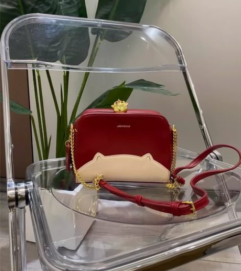 欧时纳夏季休闲斜挎包 全新包包，免邮！！！...