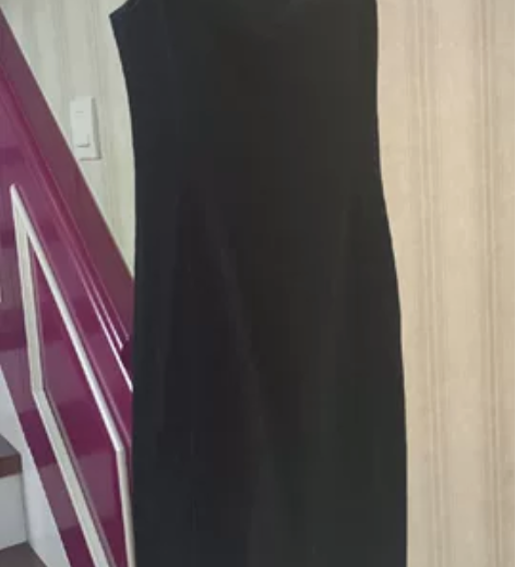 设计款背心连衣裙  品牌如图，借海清蓝，菲...