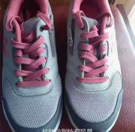 36码全新新百伦女鞋 感兴趣的话给我留言吧！