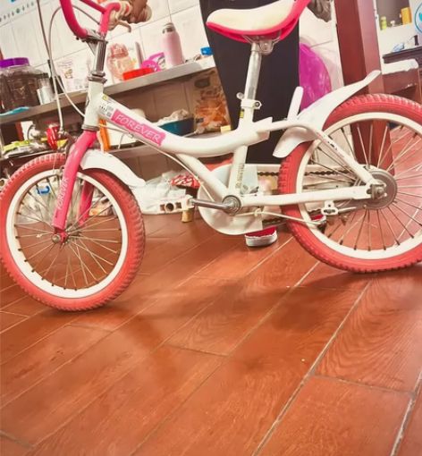 品牌：上海永久 尺寸：12．5 感兴趣的话...