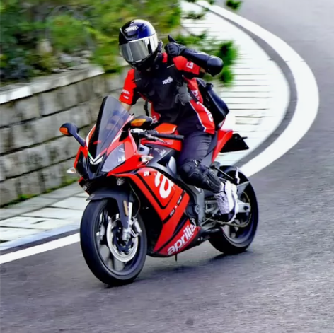 出19年gpr150  二手户  自己骑没...