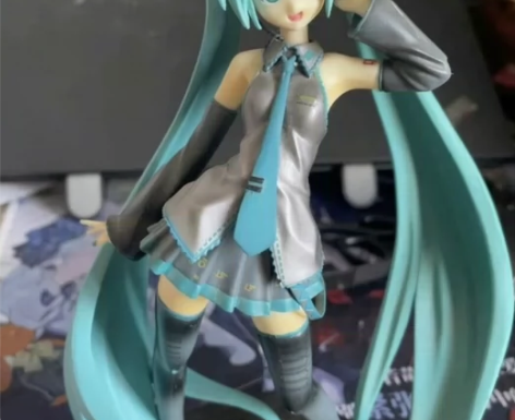 出初音未来祖国版公式服手办如图只有一张图因...