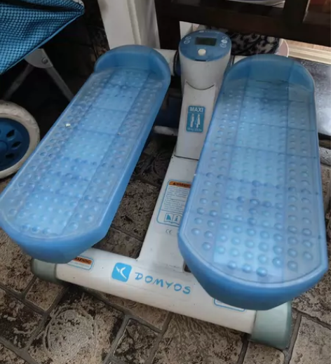 迪卡侬踏步机，家用健身登山机，家用脚踏减肥...