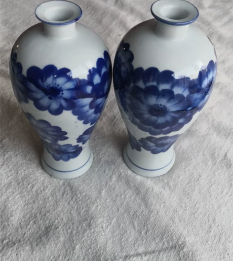 家居摆件 2个 高19cm，二手物品售出概...