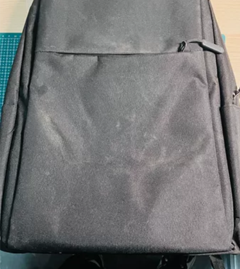 登山旅行包 子带充电宝面料防水 感兴趣的话...