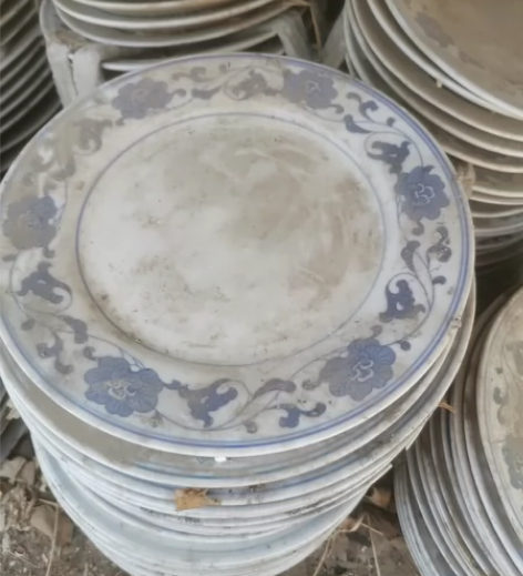 老库存景德镇陶瓷园盘,三个图案,两个尺寸(...