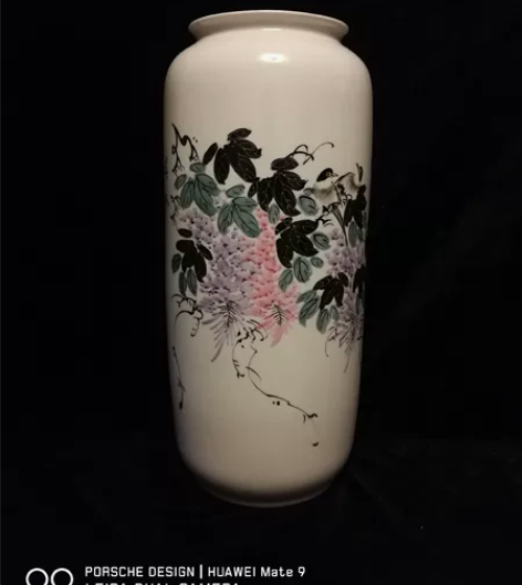 景德镇回流浅降彩花瓶，由景德镇著名艺人制作...