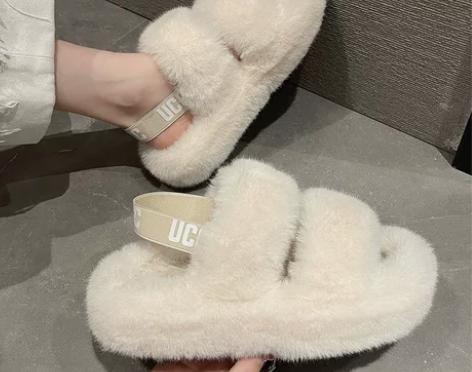 【跟高4cm全新捡漏包邮出】厚底毛毛鞋女士...