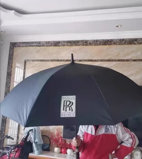 处理几箱！劳斯莱斯车载同款全自动超大雨伞剩...