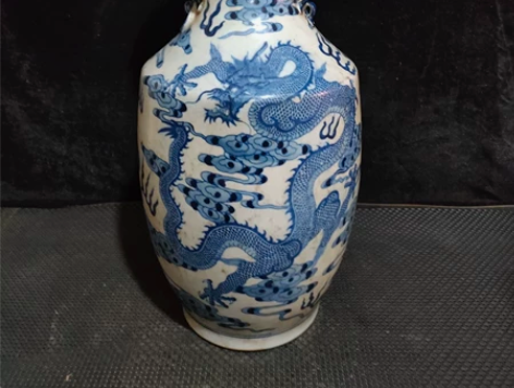 清光绪年制青花瓷器手绘龙纹瓷瓶瓷器摆件老瓷...
