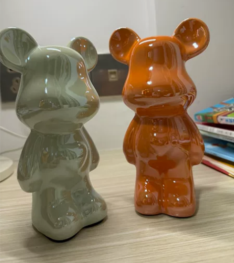 小号流体熊，高18cm，可做装饰品摆件。2...