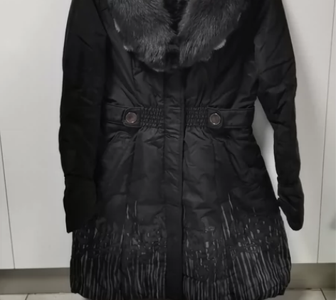 朗曼笛高端宫廷装羽绒服，黑色M码买时到手价...