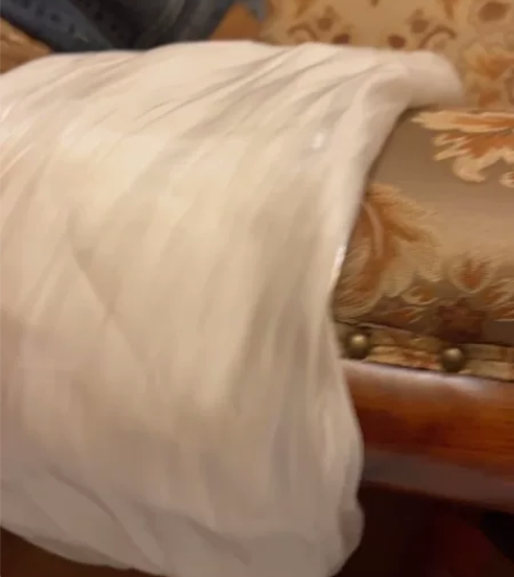 黑T开衩短袖+人鱼姬白色半身裙 实体店买的...