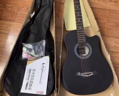 【1288买的一次没用】单板吉他全新38寸...