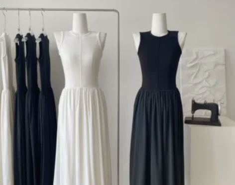 早晨 小众极简运动感背心连衣裙拖地款长裙 ...