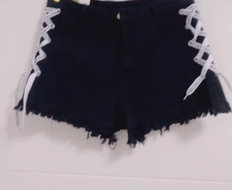 全新牛仔短裤高腰阔腿显瘦绑带设计 全新未穿...