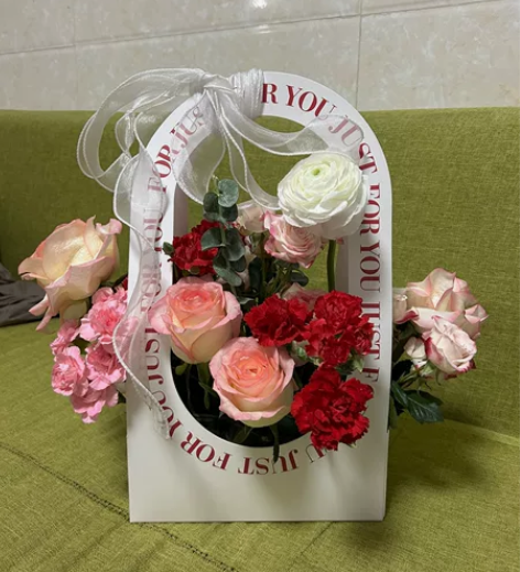 桃之夭夭手提花盒，可定制 嘉禾望岗自提感兴...