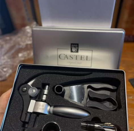全新铝盒红酒开瓶器套装 感兴趣的话点“我想...