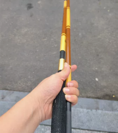 海明威1.8米并继抄网杆，有轻微划痕 感兴...