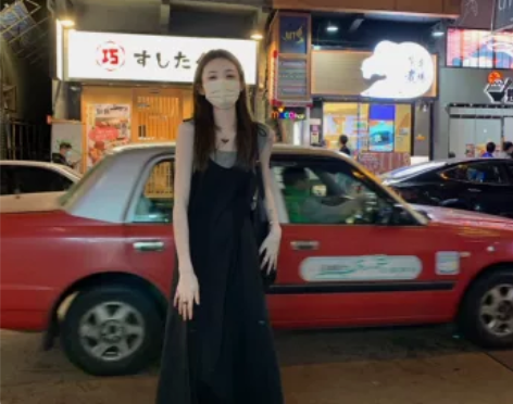 aaaaxbbb莫泊桑夜幕 吊带长裙黑色气...