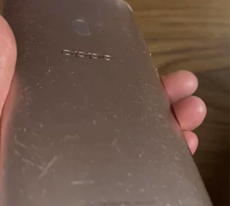 OppoR11S，内存4+64G，处理器：...