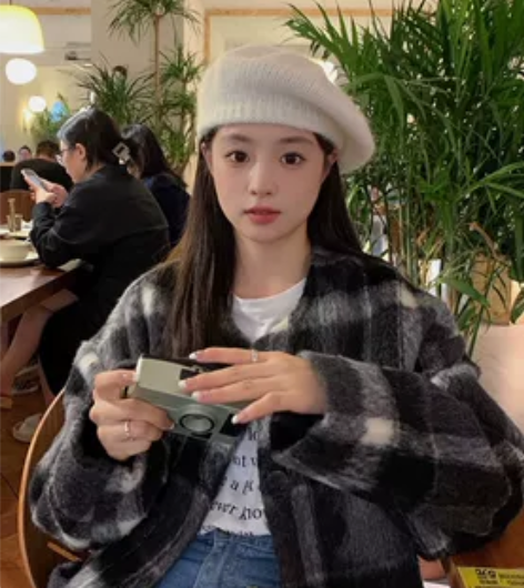 白色马海毛针织贝雷帽 尺码：54-58 仅...