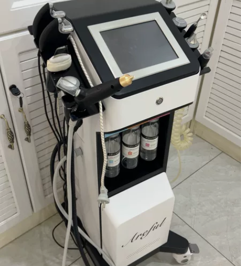 皮肤管理仪器黑珍珠（二手仪器不退不换）看清...