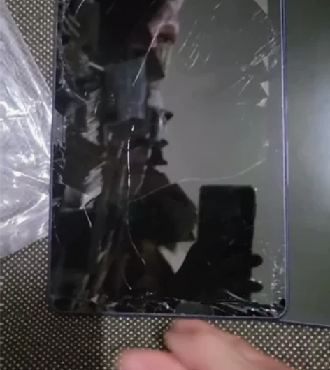 台电平板电脑T40  5G版的。型号是TL...