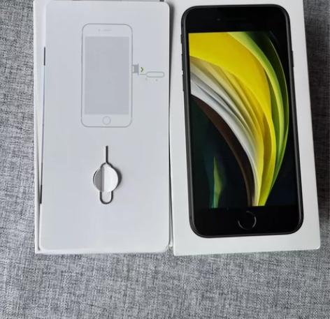 iPhone se2原装取卡针 感兴趣的话...